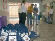 100_kits_escolares_foram_distribuidos_para_alunos_de_1_a_4_series_da_Escola_Municipal_Nossa_Senhora_de_Lourdes.