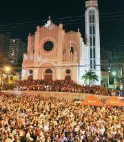 Milhares_de_pessoas_acompanharam_a_gravacao_do_DVD_da_Banda_MERCOSUL_nas_comemoracoes_do_aniversario_da_cidade.